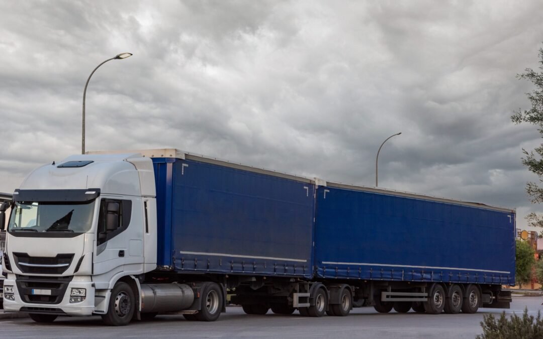 MEGACAMIONES: todo lo que debes saber sobre ellos.