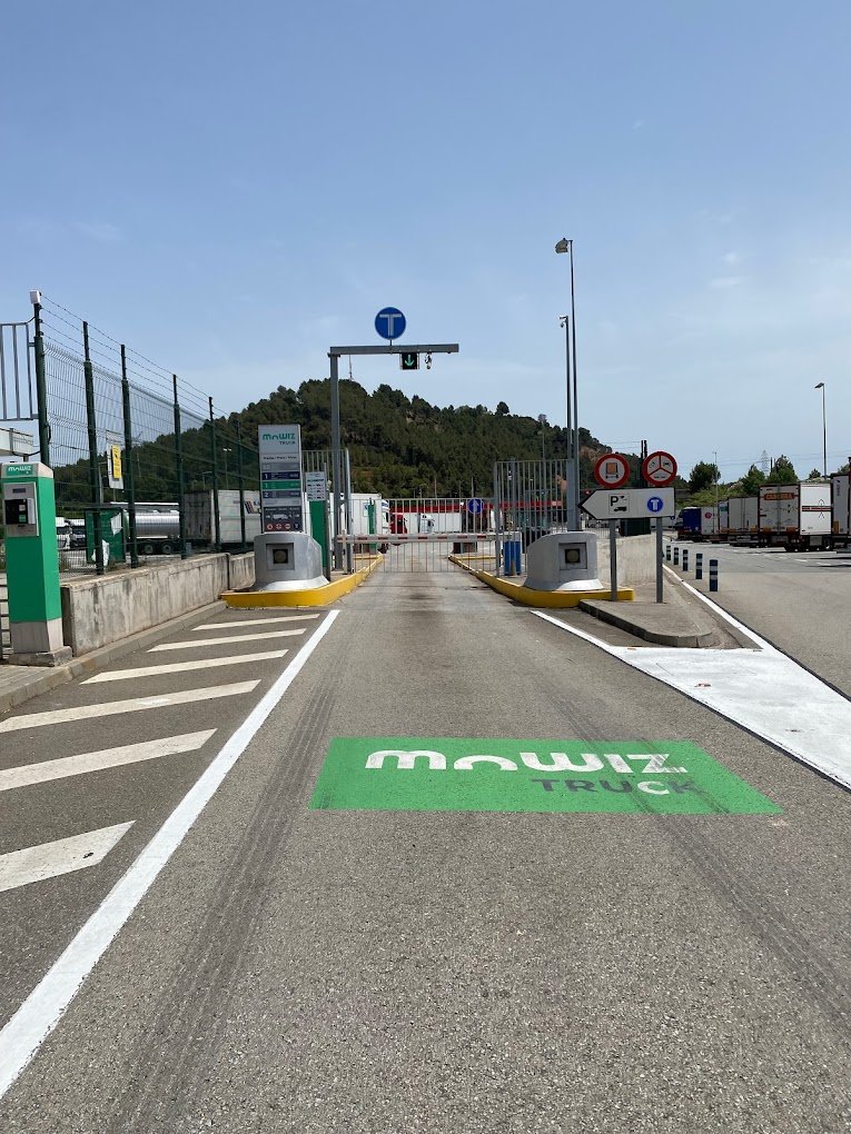 Mejor parking de camiones de 50 plazas de Europa 2025».